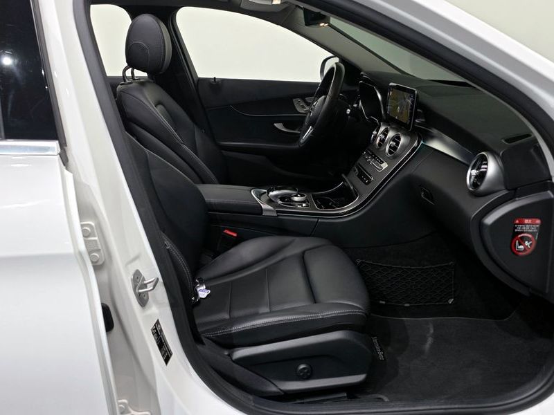 2021 Mercedes-Benz C-Class C220 d 4MATIC photo 11