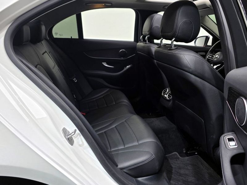2021 Mercedes-Benz C-Class C220 d 4MATIC photo 12