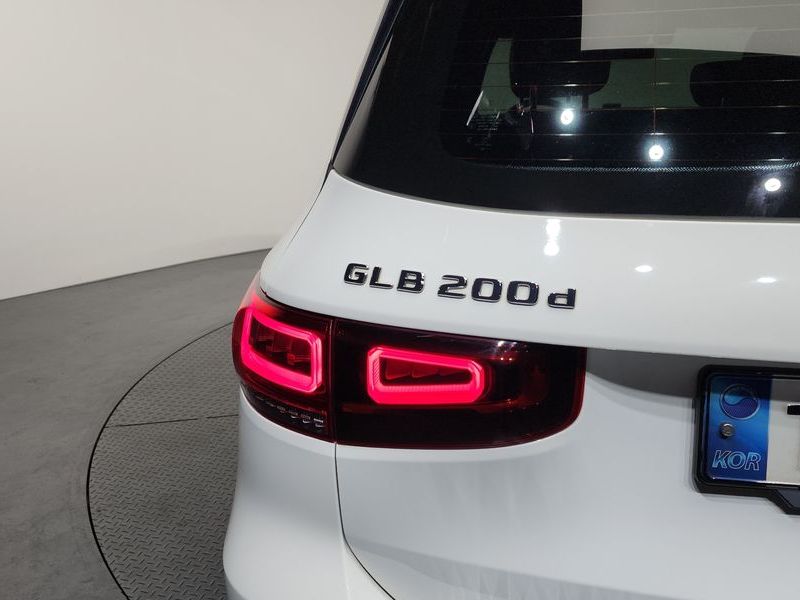 2021 Mercedes-Benz B-Class GLB200 d photo 23