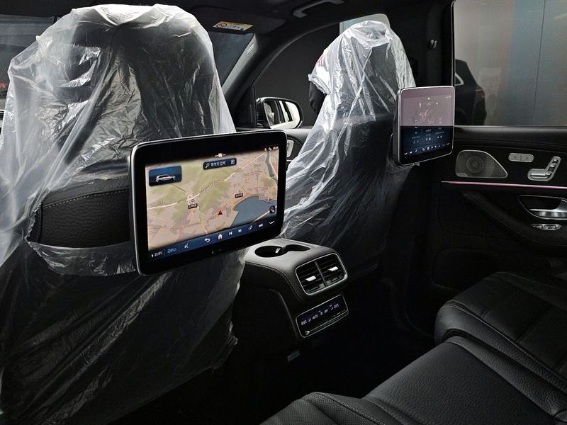2025 Mercedes-Benz S-Class GLS450 4MATIC photo 26