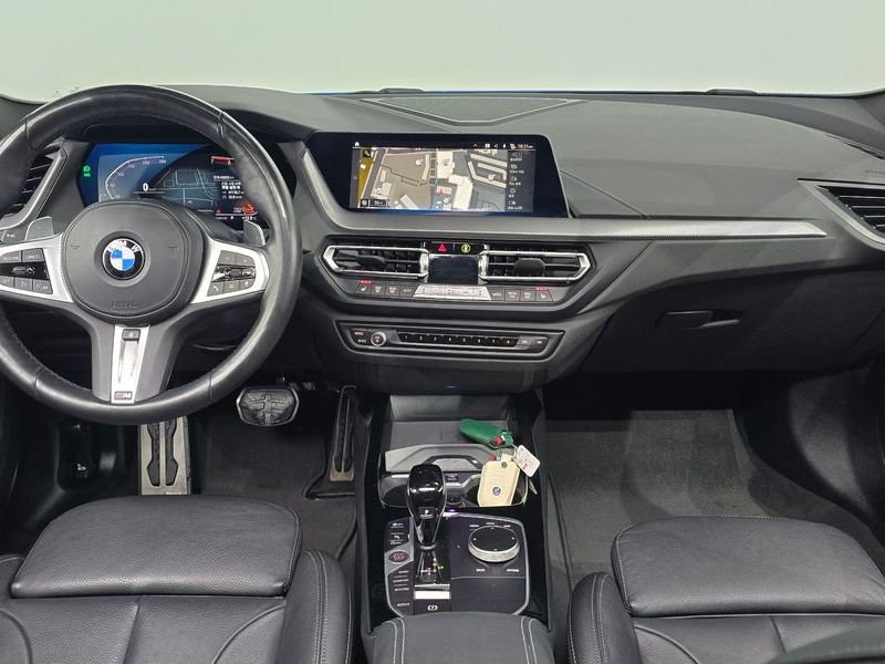 2022 BMW 2 Series 220i M Sports photo 7
