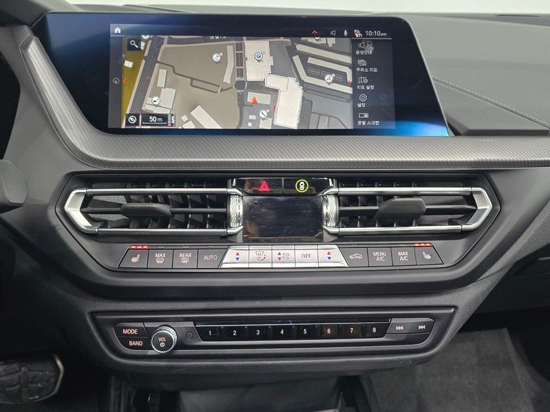 2022 BMW 2 Series 220i M Sports photo 14