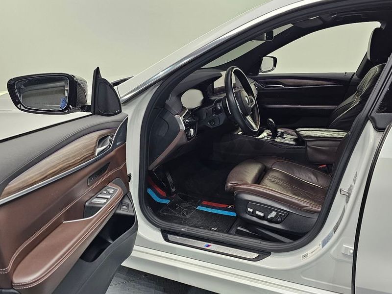 2020 BMW 6 Series 620d M Sport photo 10