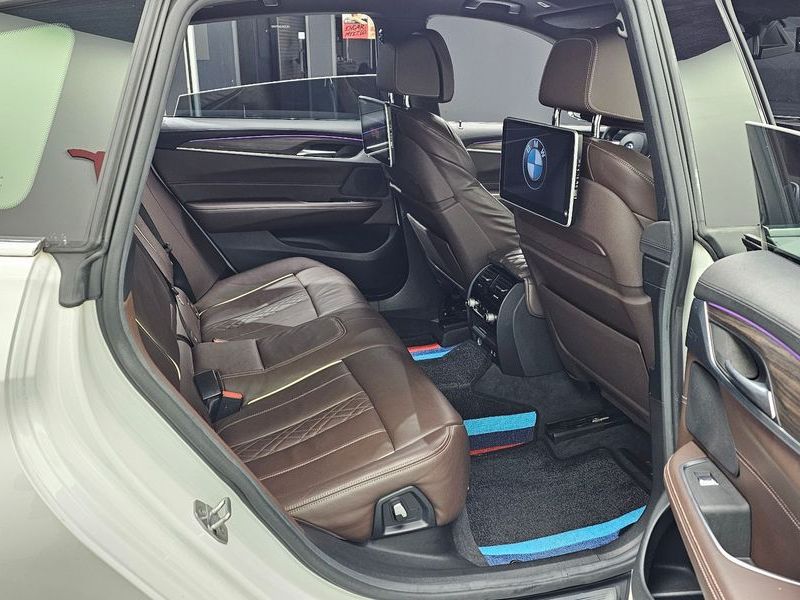 2020 BMW 6 Series 620d M Sport photo 12