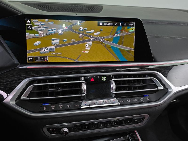 2021 BMW X7 xDrive 40i M Sport 6STR photo 14