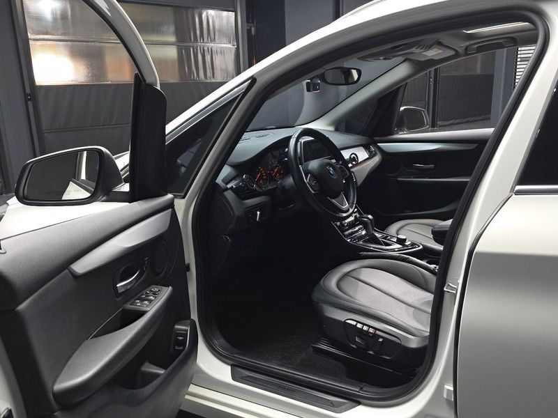 2018 BMW 2 Series Joy photo 10