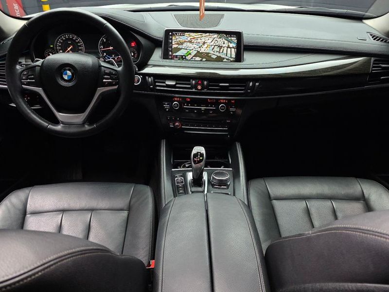 2018 BMW X6 xDrive 30d photo 7