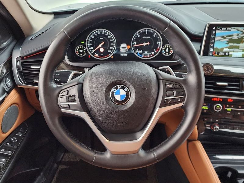2018 BMW X6 xDrive 30d photo 13
