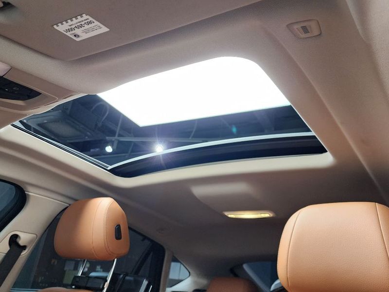 2018 BMW X6 xDrive 30d photo 18