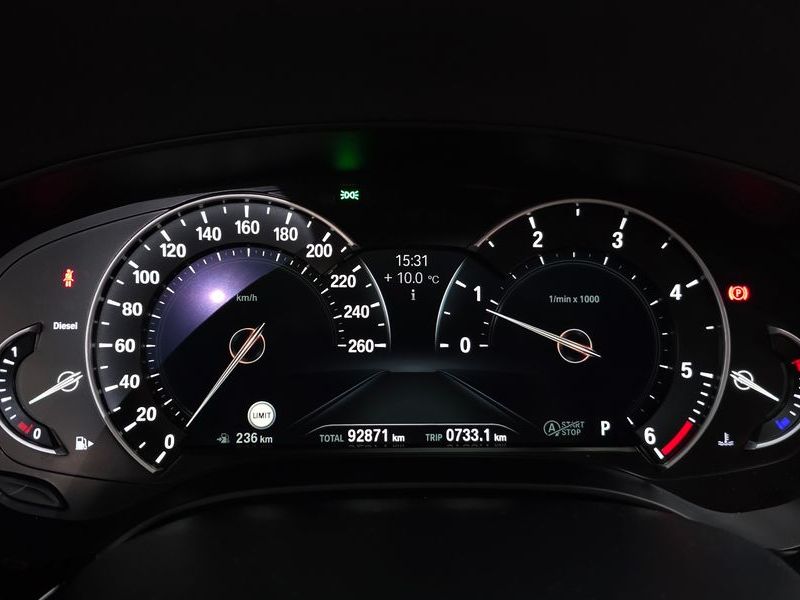 2018 BMW 5 Series 520d M Sport Special Edition photo 8