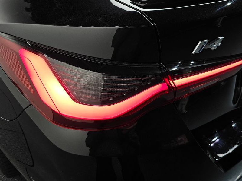 2024 BMW i4 eDrive40 M Sports Pro photo 23