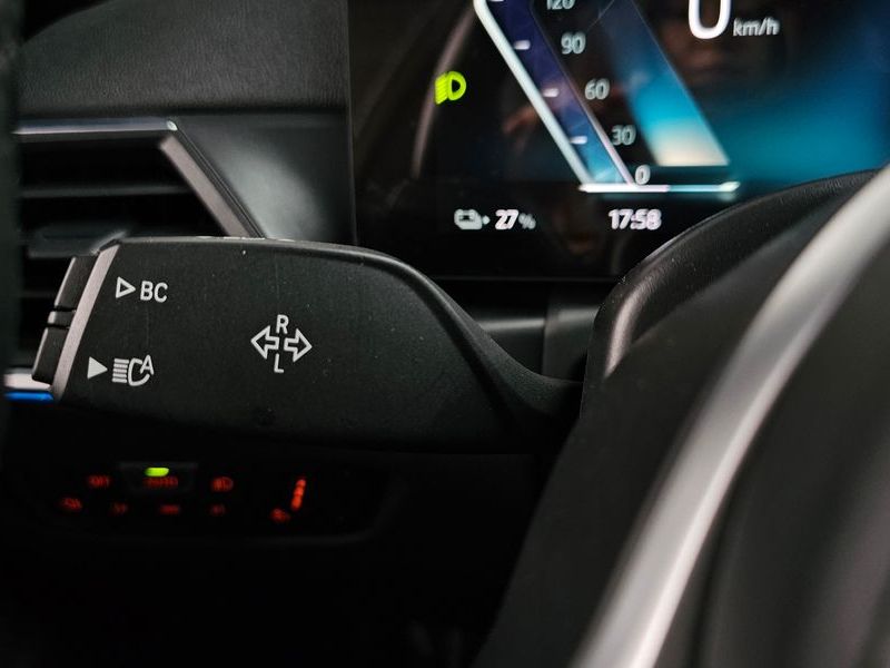 2024 BMW i4 eDrive40 M Sports Pro photo 28