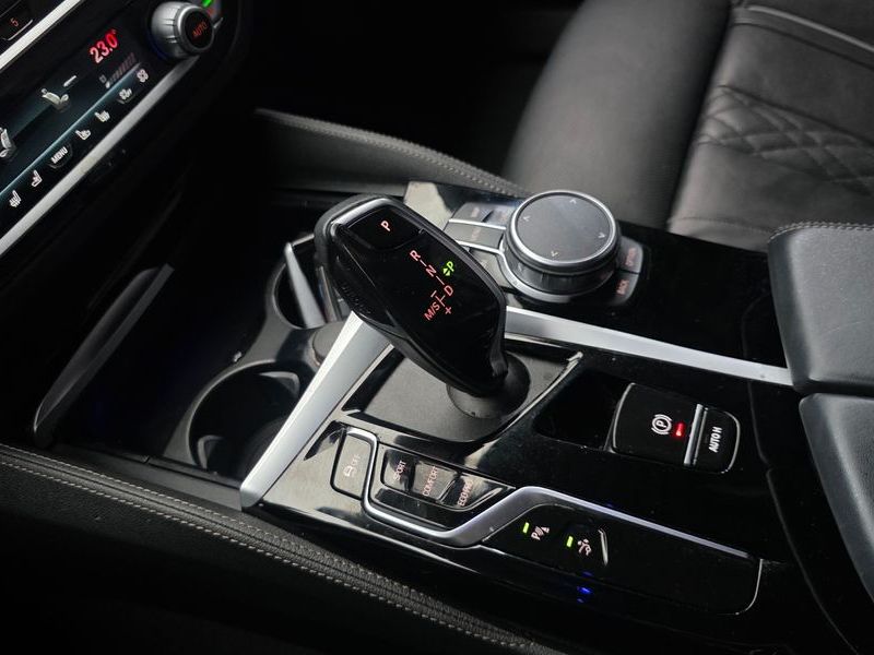 2023 BMW 6 Series 630i xDrive M Sport photo 9