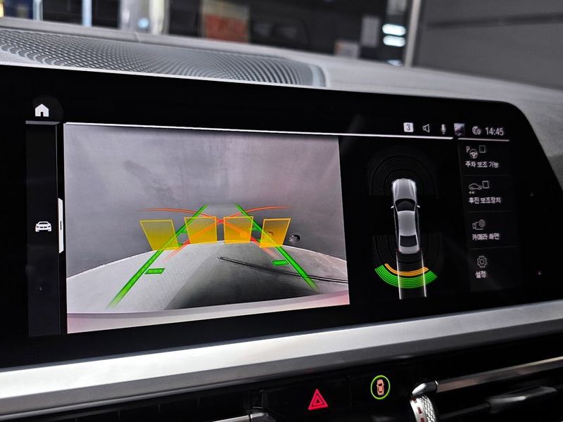 2019 BMW 3 Series 320d xDrive Luxury photo 14