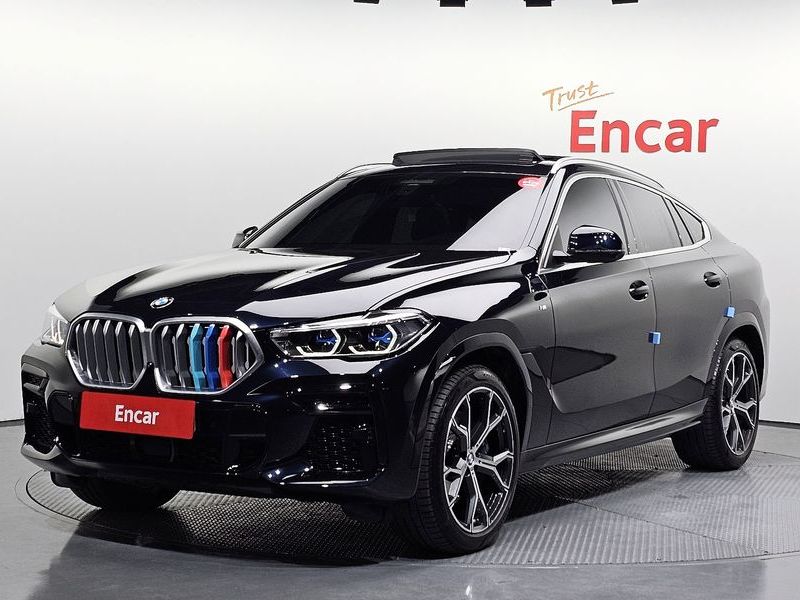 2022 BMW X6 xDrive40i M Sport photo 1