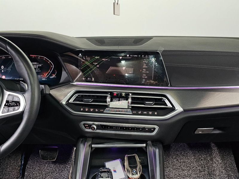 2022 BMW X6 xDrive40i M Sport photo 15