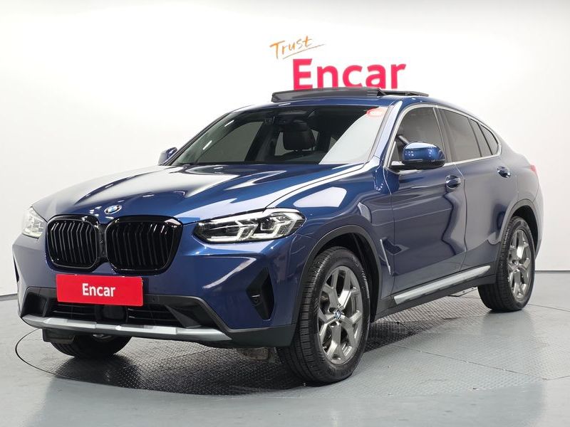 2022 BMW X4 xDrive20i xLine photo 1