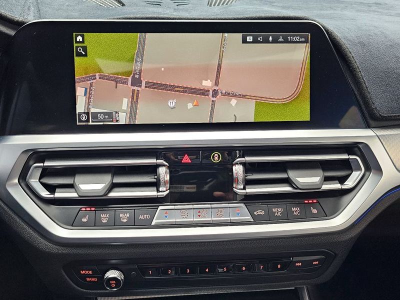 2022 BMW 3 Series 320i M Sport photo 15
