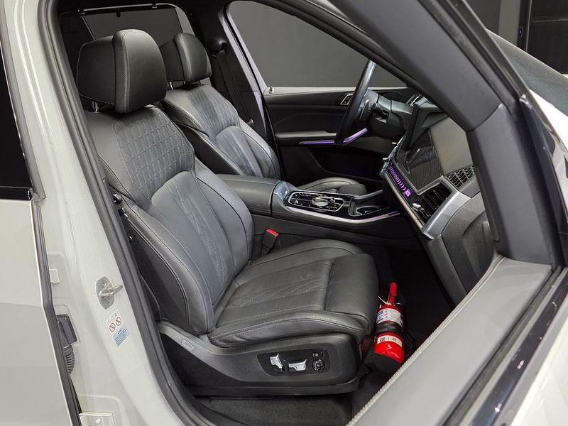 2024 BMW X5 xDrive 40i M Sport photo 12