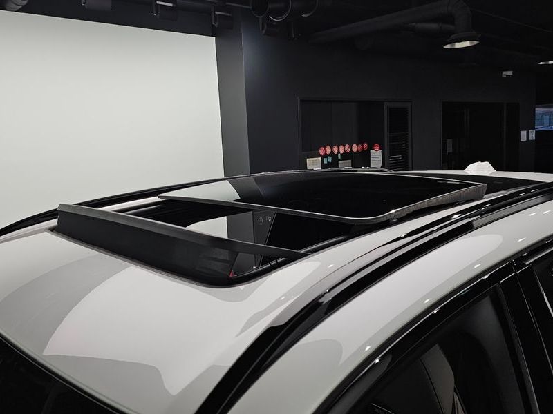 2025 BMW X5 4.4 Competition photo 19