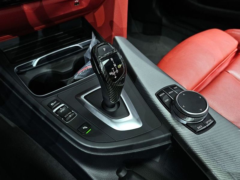 2018 BMW 4 Series 420i M Sport Coupe photo 9