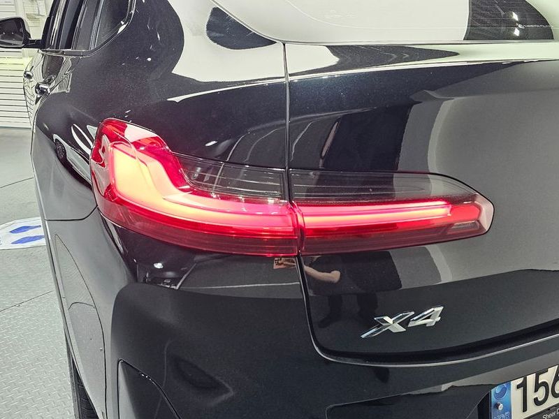 2023 BMW X4 xDrive20i M Sport photo 23