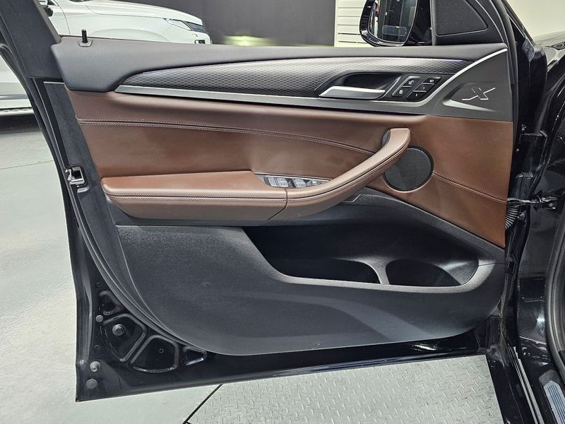 2023 BMW X4 xDrive20i M Sport photo 24
