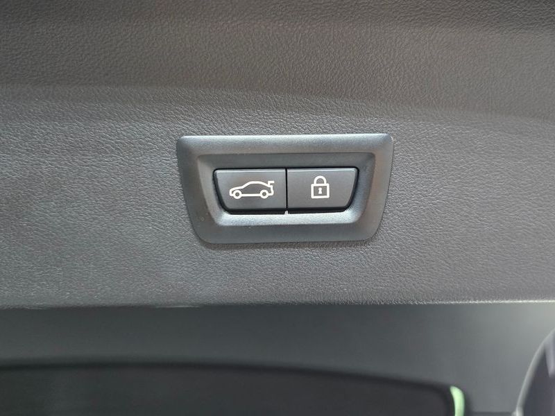 2021 BMW X4 xDrive20i M Sports X Onlile Exclusive Edition photo 30