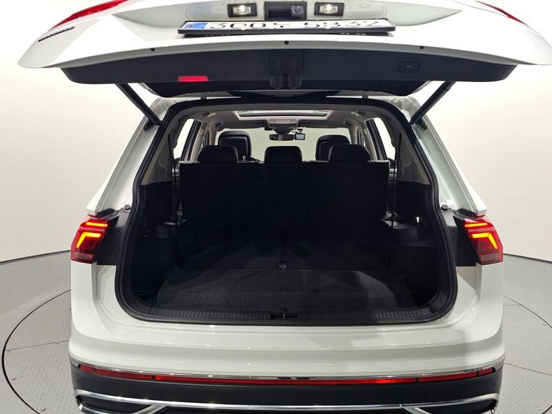 2023 Volkswagen Tiguan 2.0 TSI Prestige photo 20