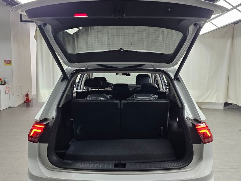 2022 Volkswagen Tiguan 2.0 TSI Prestige photo 20