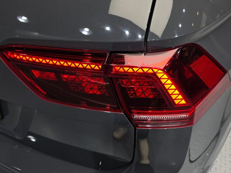 2018 Volkswagen Tiguan 2.0 TDI Premium photo 23
