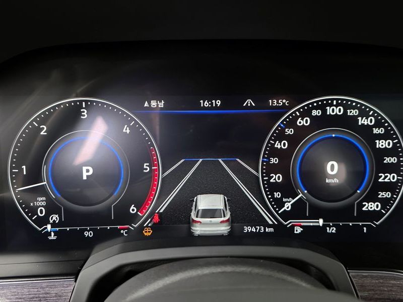 2023 Volkswagen Touareg 3.0 TDI Premium photo 8