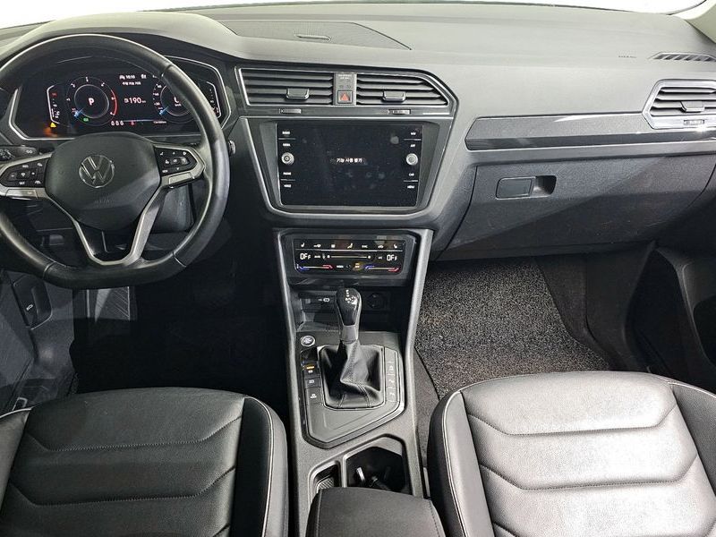 2021 Volkswagen Tiguan 2.0 TDI Premium photo 7