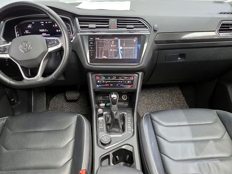 2021 Volkswagen Tiguan 2.0 TDI 4Motion Prestige photo 7