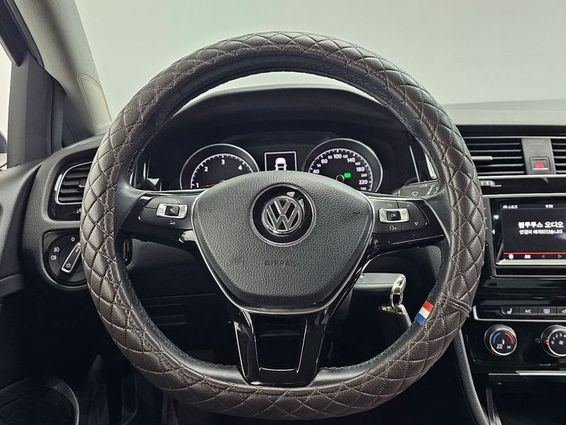 2014 Volkswagen Golf 1.6 TDI photo 13