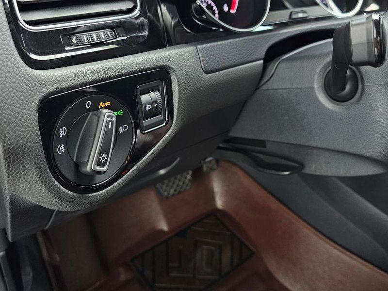 2014 Volkswagen Golf 1.6 TDI photo 14