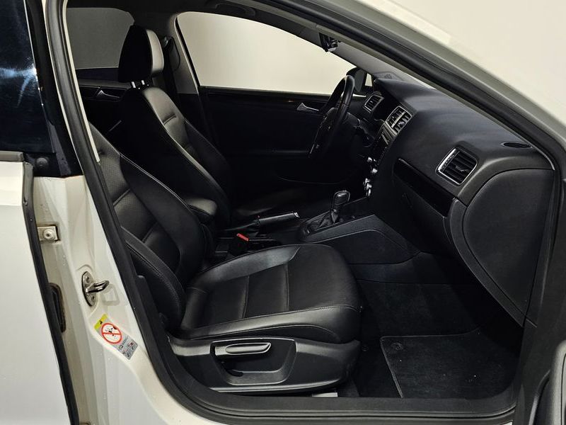 2013 Volkswagen Jetta 2.0 TDI 6th photo 11
