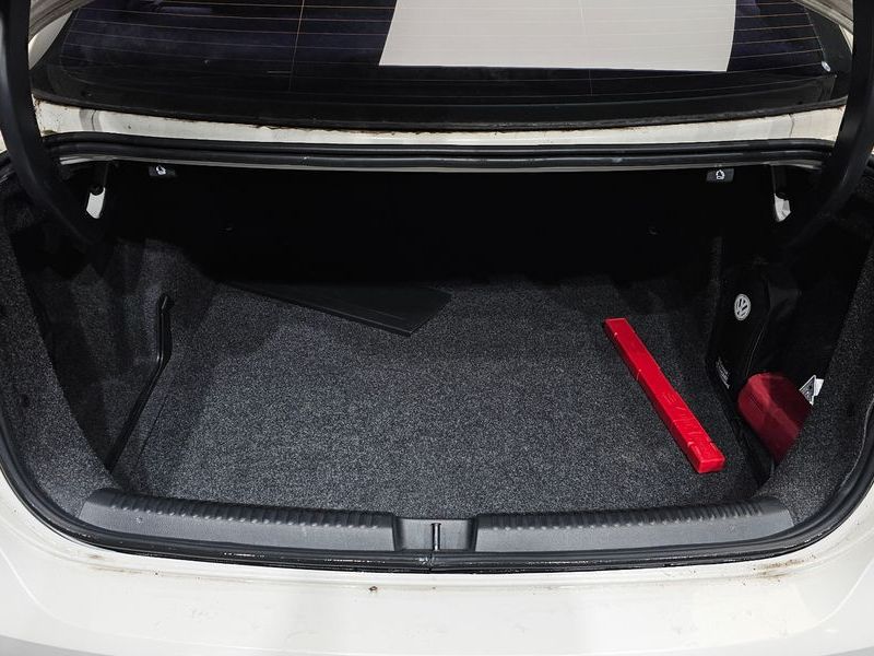 2013 Volkswagen Jetta 2.0 TDI 6th photo 20