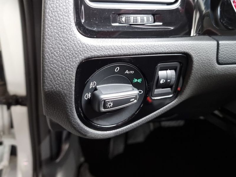 2015 Volkswagen Golf 1.6 TDI photo 16