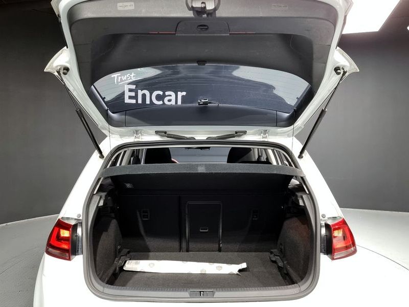 2015 Volkswagen Golf 1.6 TDI photo 20