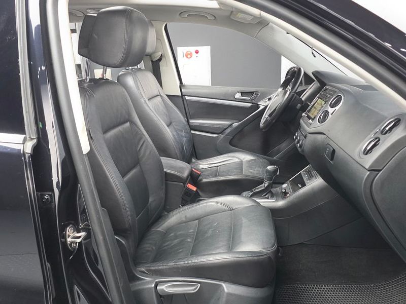 2016 Volkswagen Tiguan 2.0 TDI Premium 5N photo 11
