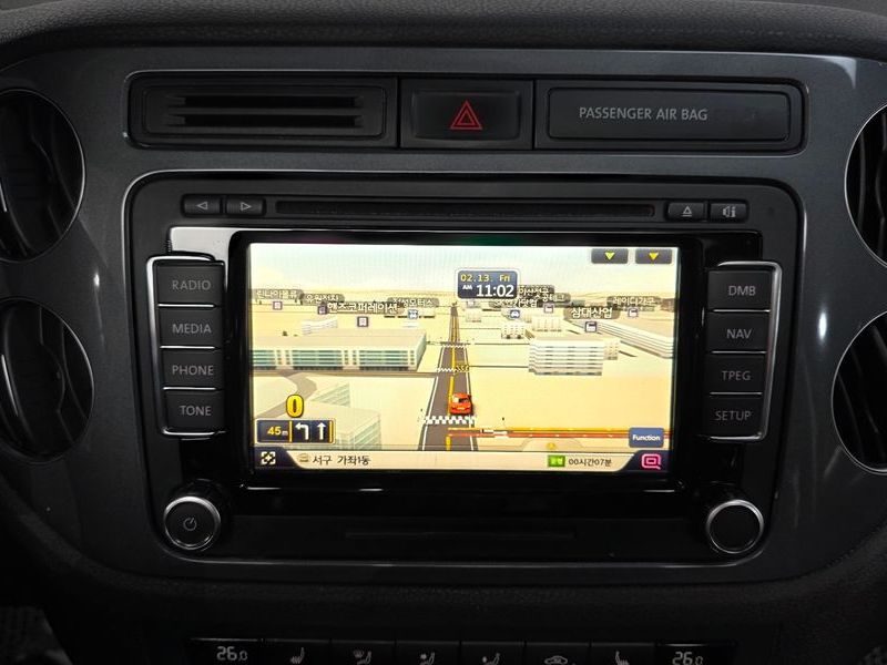 2016 Volkswagen Tiguan 2.0 TDI Premium 5N photo 14