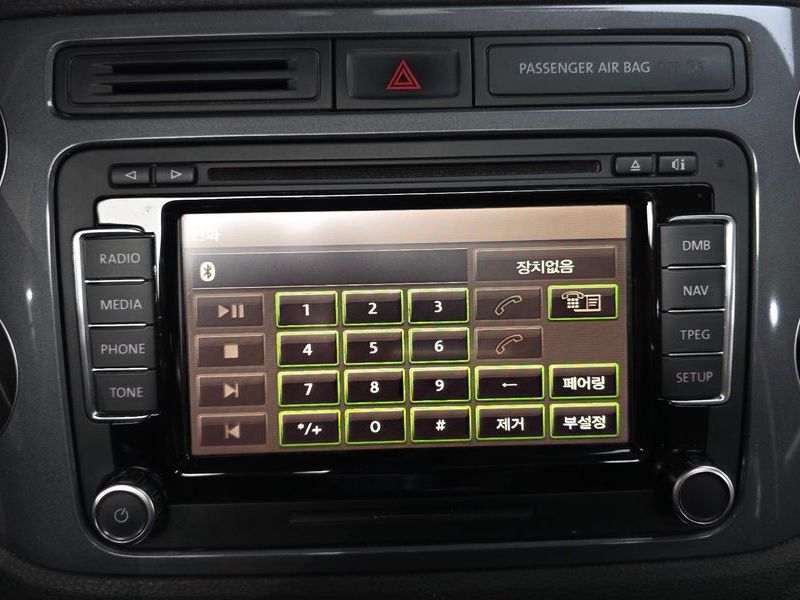 2016 Volkswagen Tiguan 2.0 TDI Premium 5N photo 16