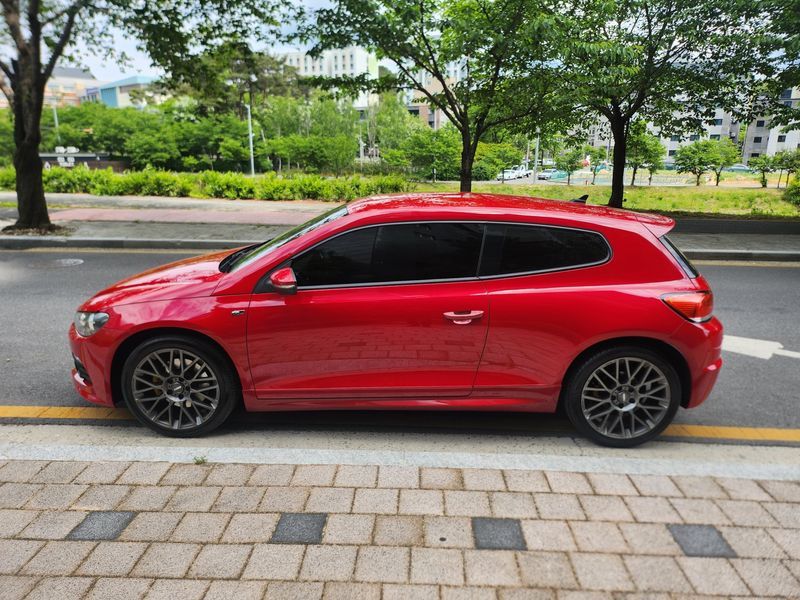 2013 Volkswagen 시로코 2.0 TDI R-Line photo 18