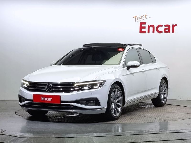 2021 Volkswagen Passat 2.0 TDI Prestige photo 1