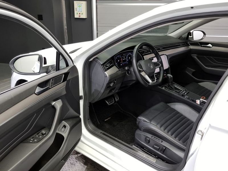 2021 Volkswagen Passat 2.0 TDI Prestige photo 10