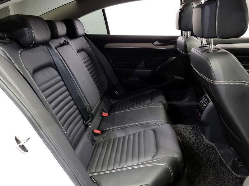 2021 Volkswagen Passat 2.0 TDI Prestige photo 12