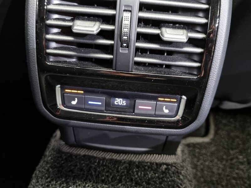 2021 Volkswagen Passat 2.0 TDI Prestige photo 19