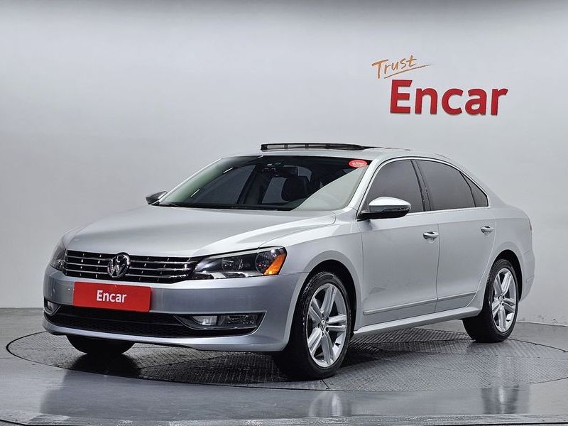 2013 Volkswagen Passat 2.0 TDI B7 photo 1