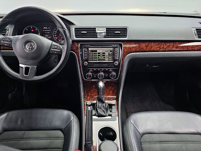 2013 Volkswagen Passat 2.0 TDI B7 photo 7